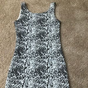 Black and white dress H&M